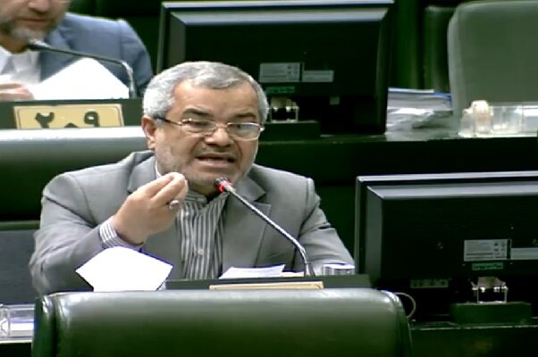 احمدی سنگر: استفاده‌های علمی از انرژی هسته‌ای برای کشور ما ضروری است