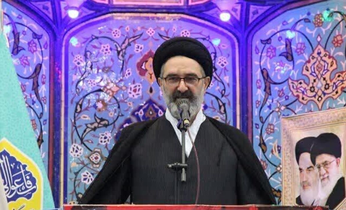 امام جمعه موقت رشت: هدف دشمنان ایجاد اختلاف میان ملت است