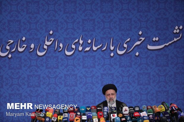 سیاست خارجی دولت من، محدود به برجام نیست/ امید و اعتماد برمی‌گردد