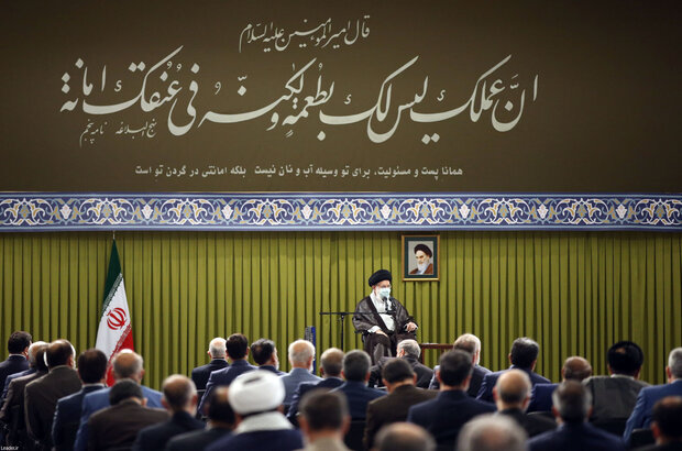 گروکشی بین مسئولان وجود نداشته باشد/ شاخص‌های مجلس انقلابی