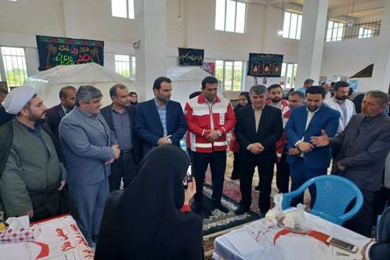طنین سلامتی در مسجد پیرمؤمن؛ ویزیت رایگان و توزیع ۱۰۰ میلیون ریال دارو در عثماوندان شفت